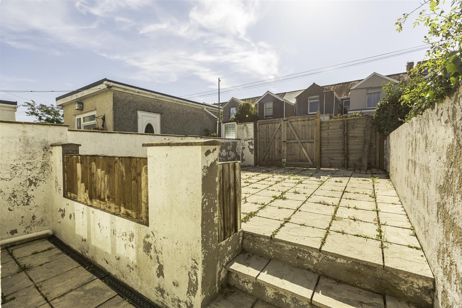 Oakwood Road, Brynmill, Swansea, SA2 0DN